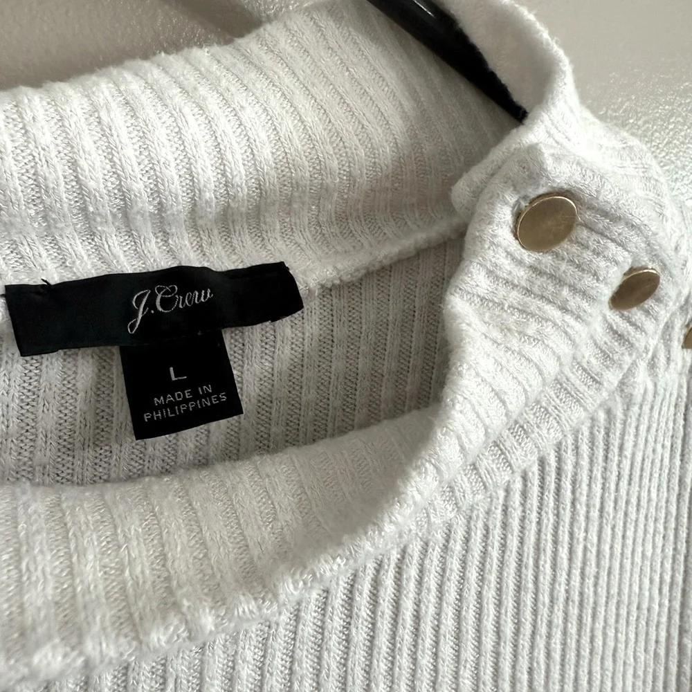 J.Crew ivory ribbed mock neck sweater gold‎ button shoulder accent Women’s L